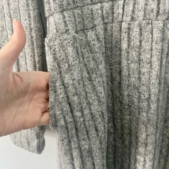 Noisy May Mottled Grey Sweater Dress With Pockets - Picture 3 of 7